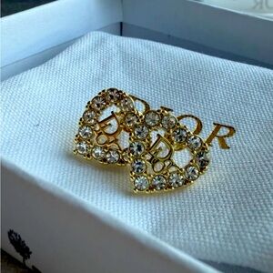 Gold Zircon Heart Shape Designer Stud 
 Earrings